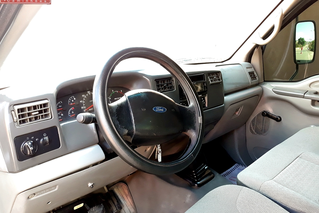 Ford F350 - 03/04 14