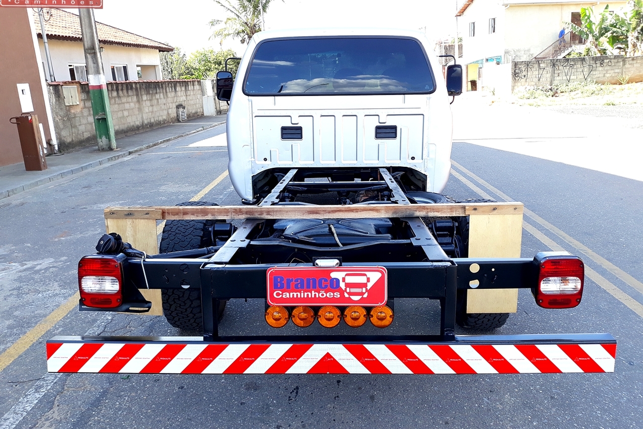 Ford F350 - 03/04 16