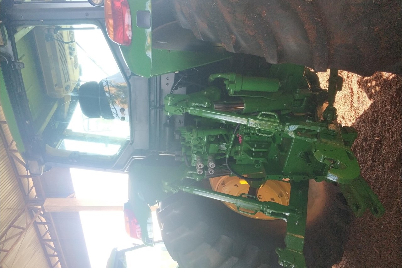 John Deere 7515 - 20/09 8