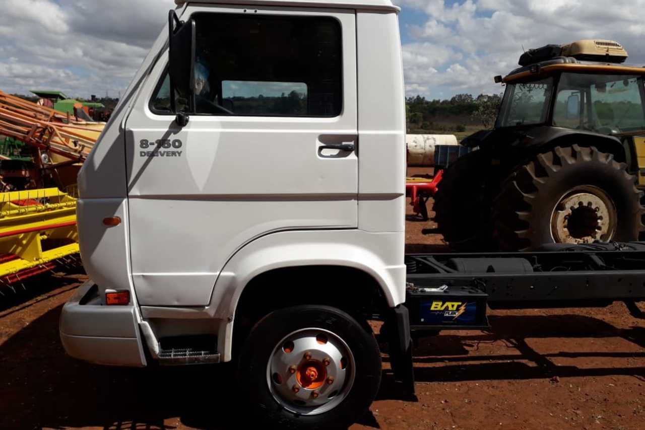 Volkswagen 8 150 - 02/02 3