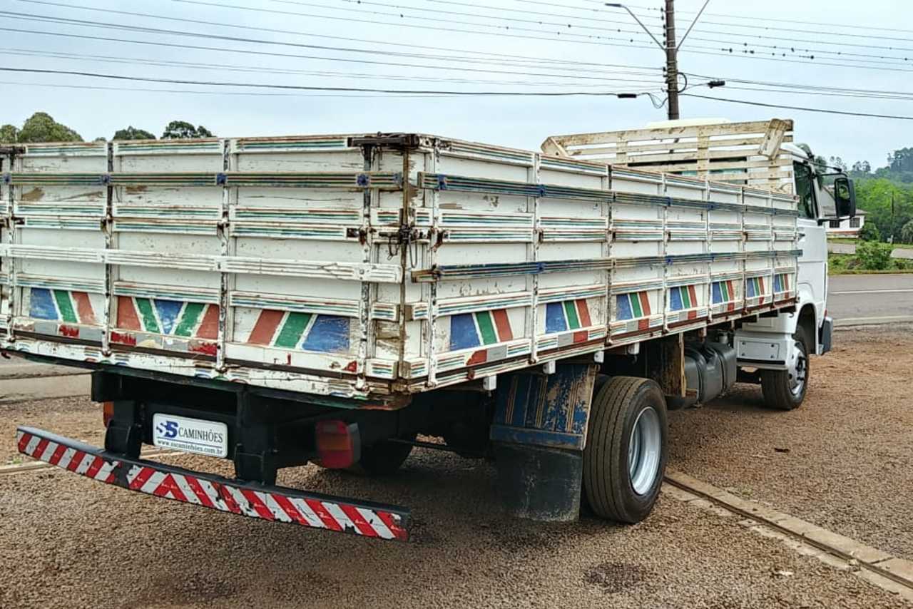 Volkswagen 8 120 - 07/07 2