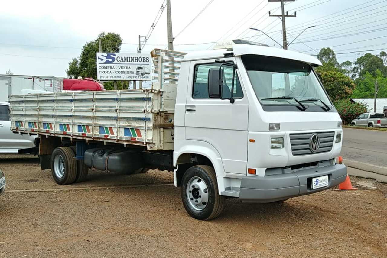 Volkswagen 8 120 - 07/07 6