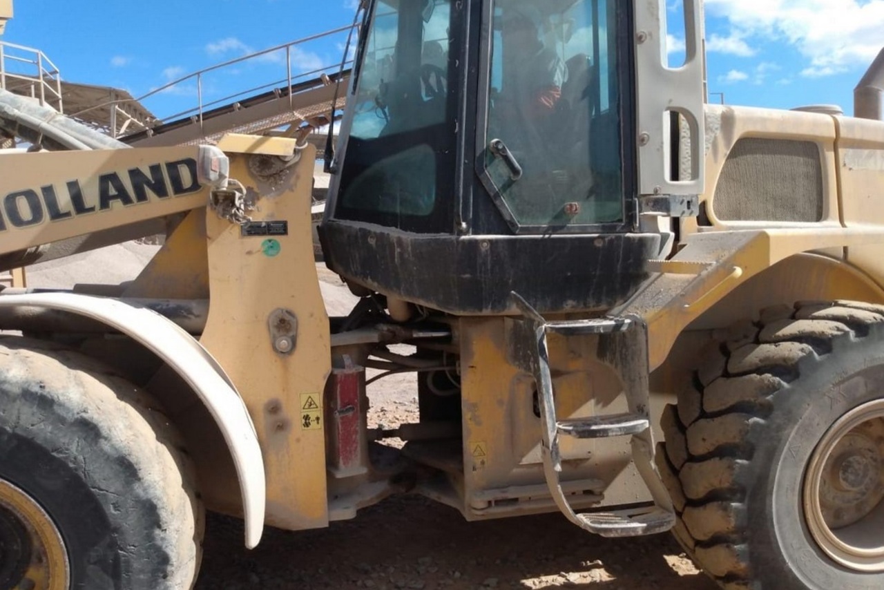 New Holland W170 - 12/12 5
