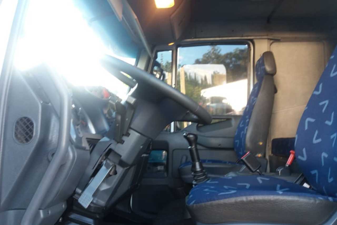 Iveco Tector 240 - 09/10 9