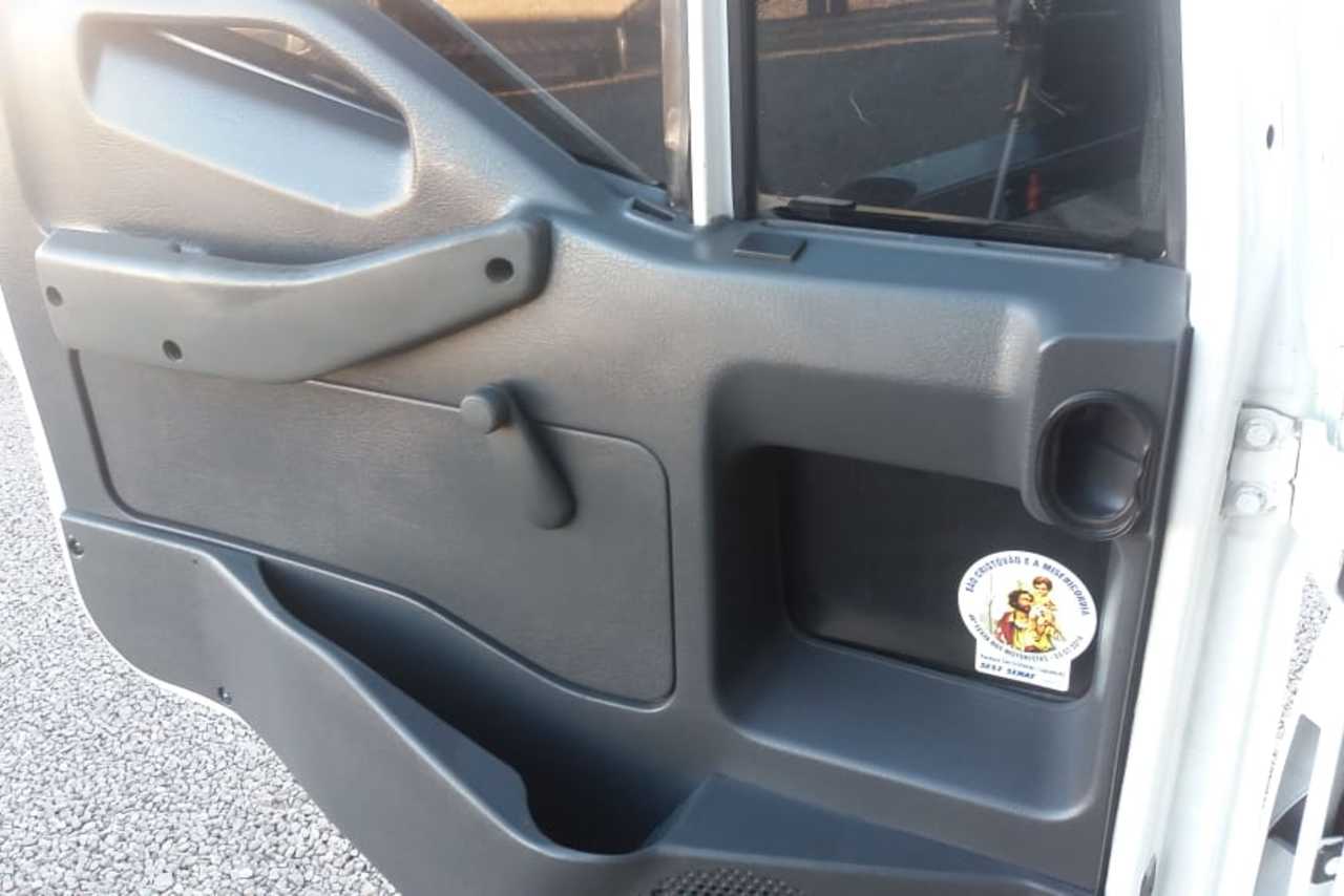 Iveco Tector 240 - 09/10 13