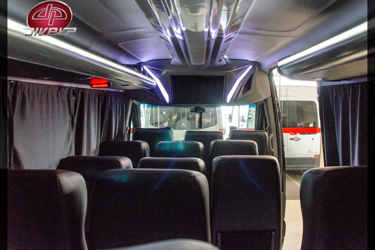 Mercedes Benz Sprinter Executiva 415 - 18/19 12