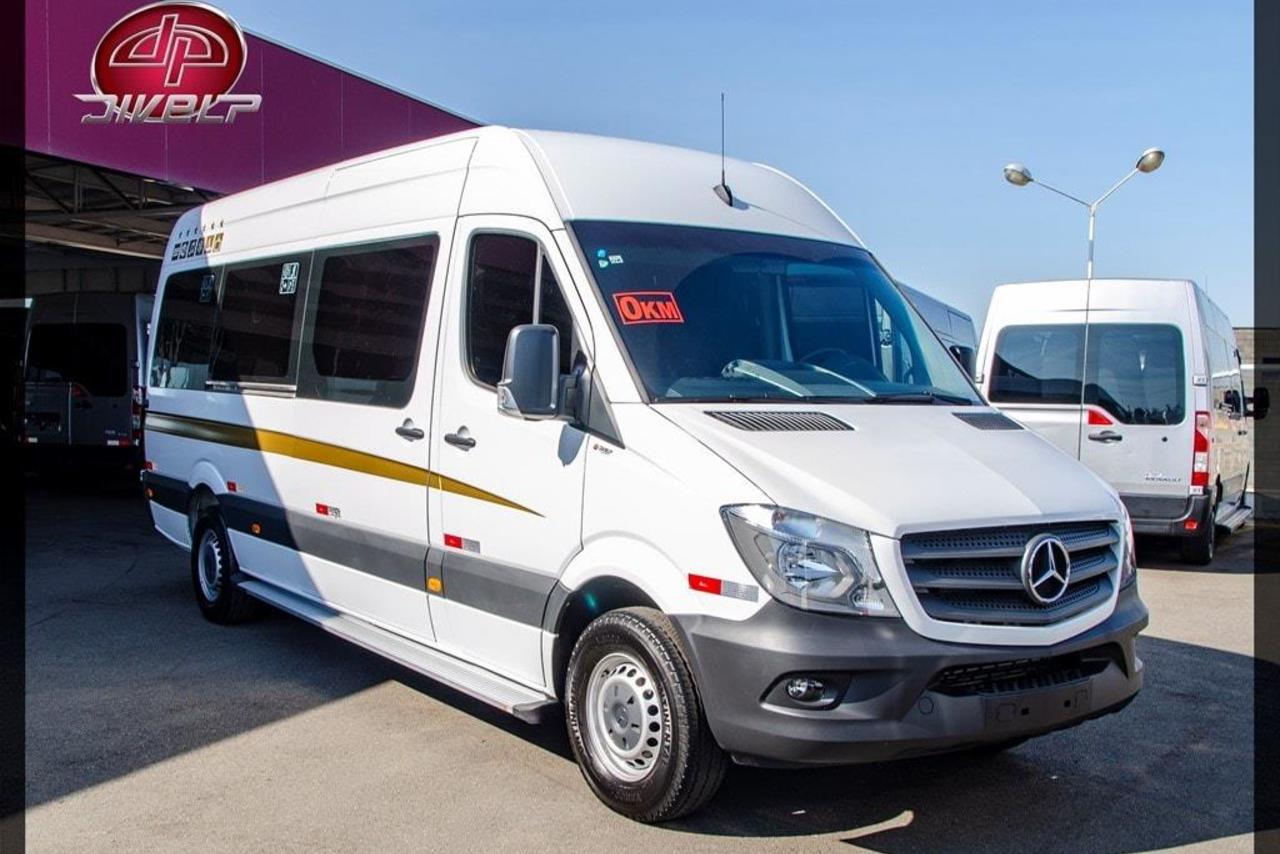 Mercedes Benz 415 - 18/19 2