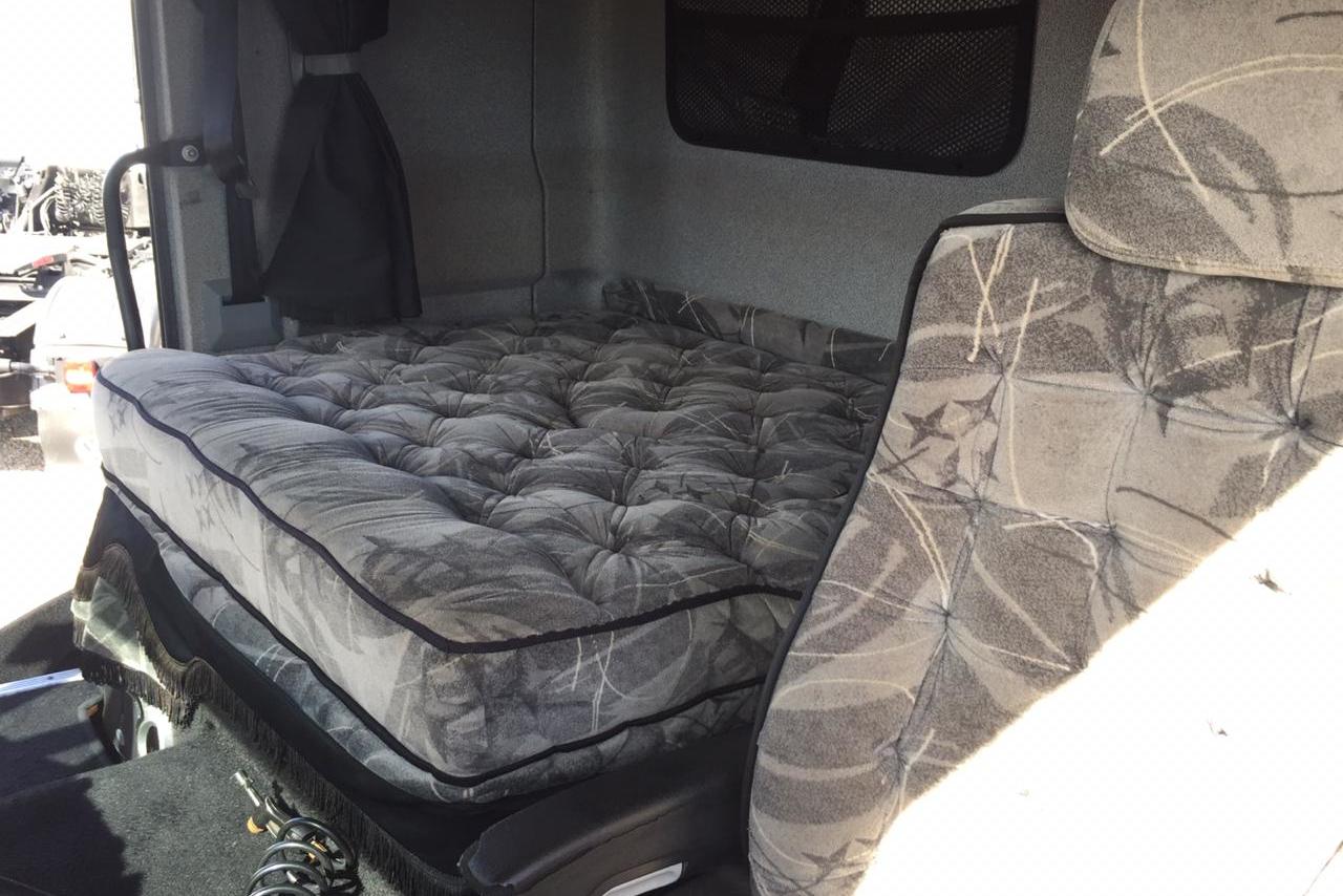 Mercedes Benz Axor 2544 - 14/14 9