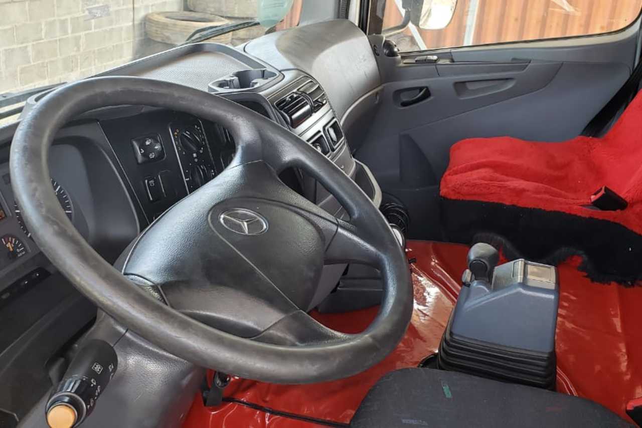 Mercedes Benz Axor 2544 - 10/11 9