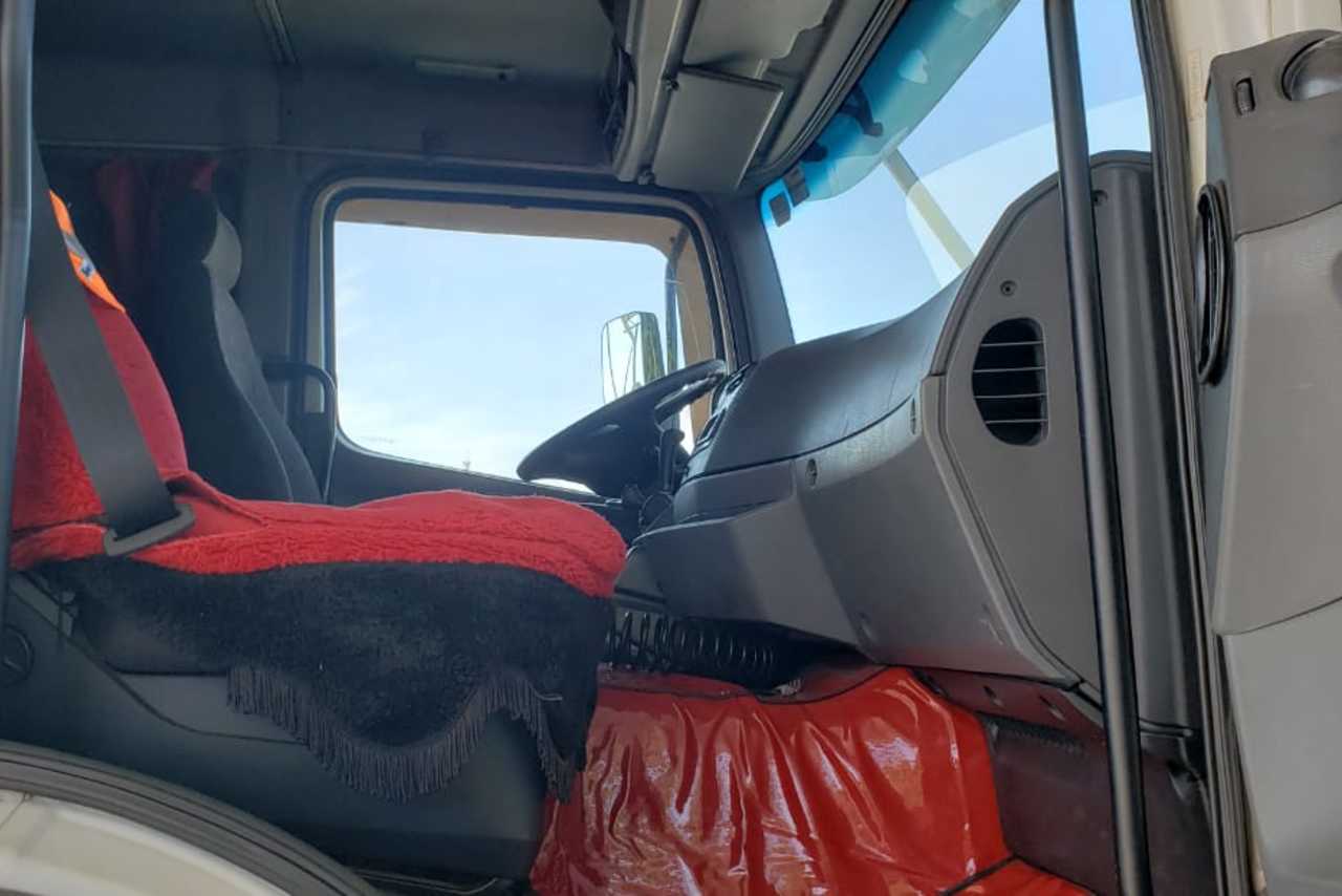 Mercedes Benz Axor 2544 - 10/11 15