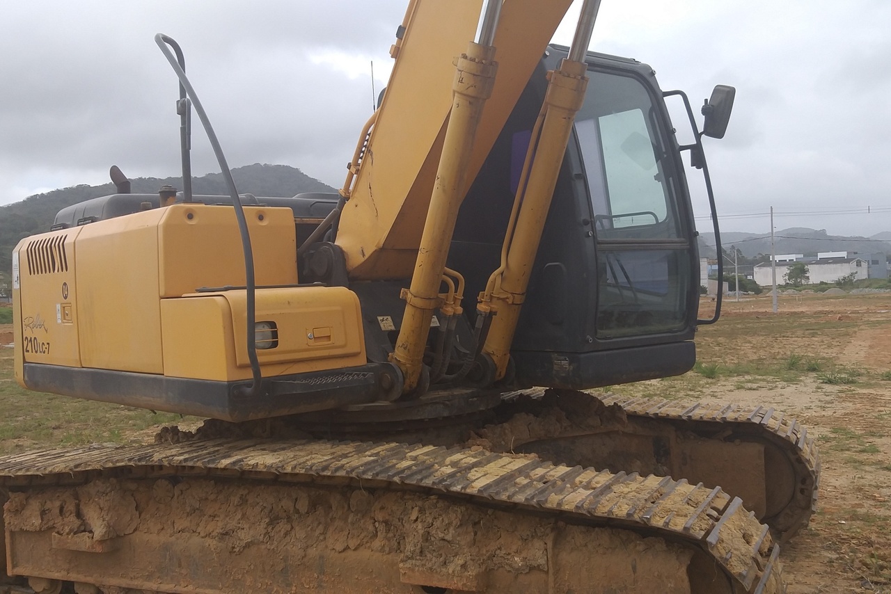 Hyundai R210LC-7 - 11/11 7