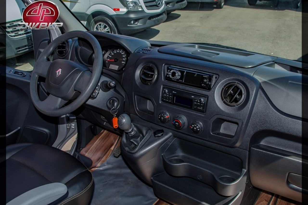 Renault Master Executive - 18/19 7