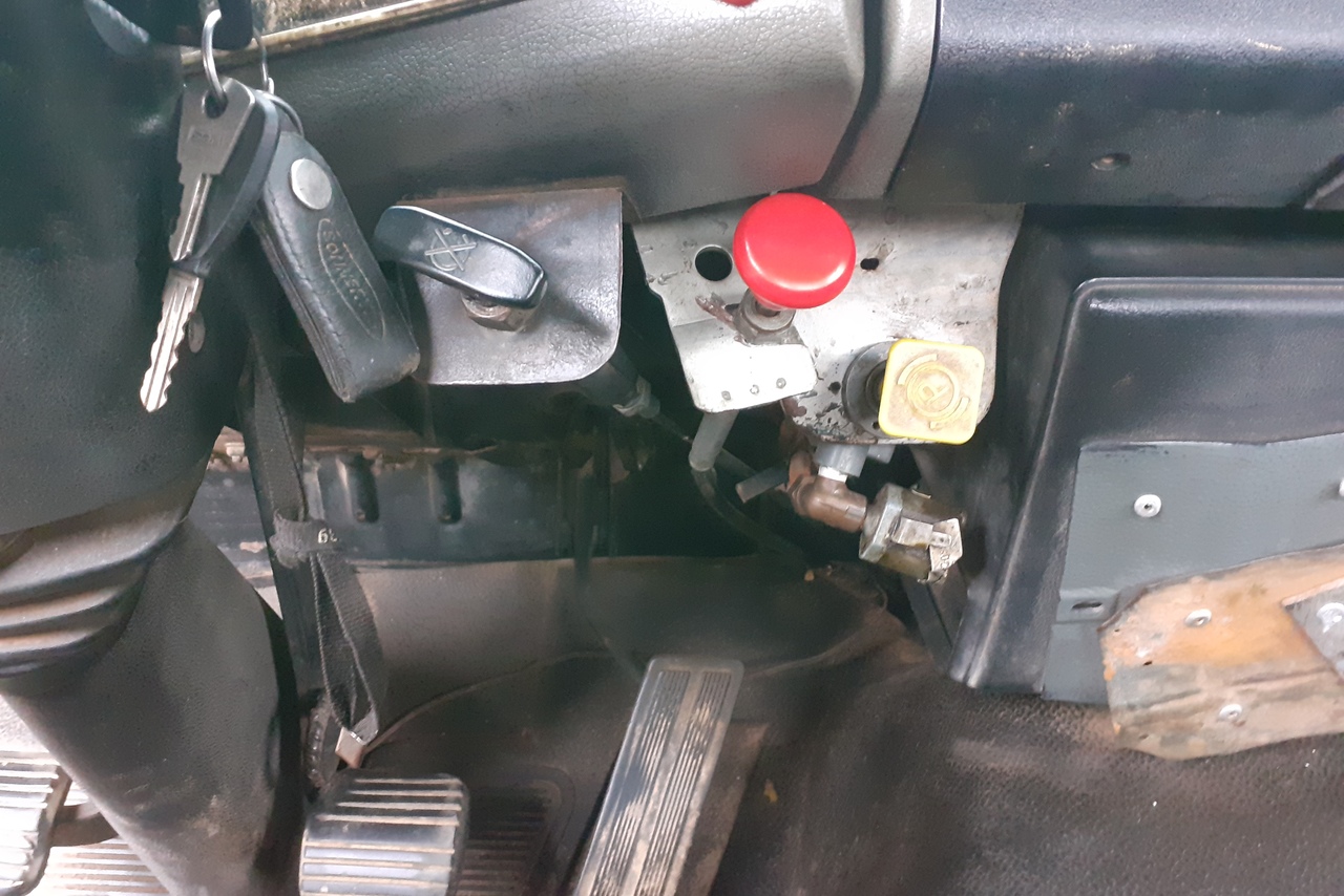 Ford Cargo1418 - 89/89 9