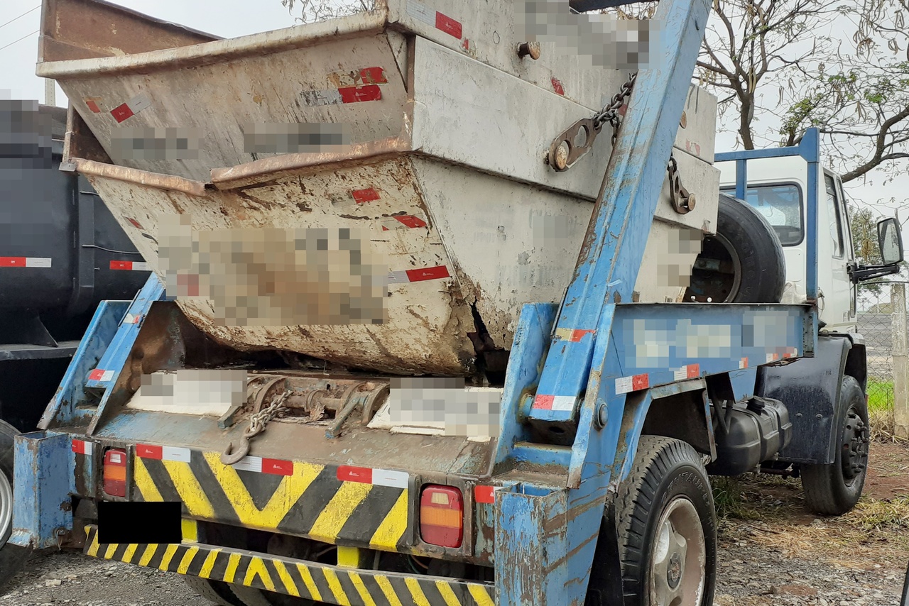 Ford Cargo1418 - 89/89 17
