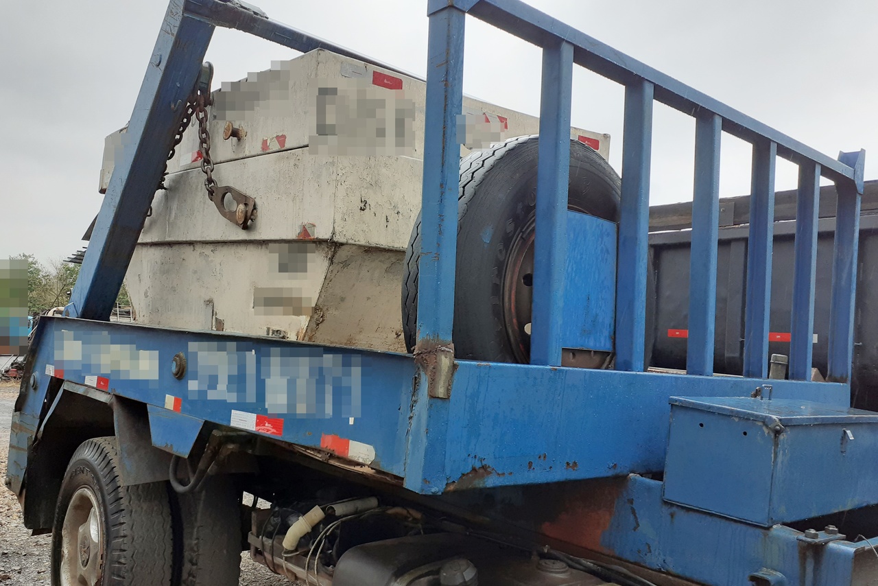 Ford Cargo1418 - 89/89 24