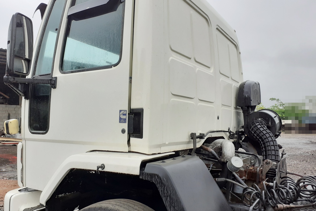 Ford Cargo4331 - 04/04 10