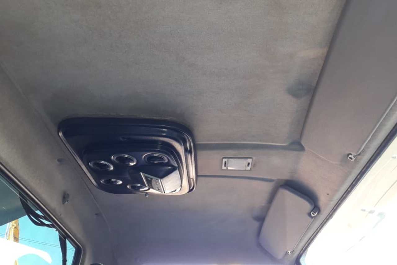 Volkswagen 24 220 - 09/09 17