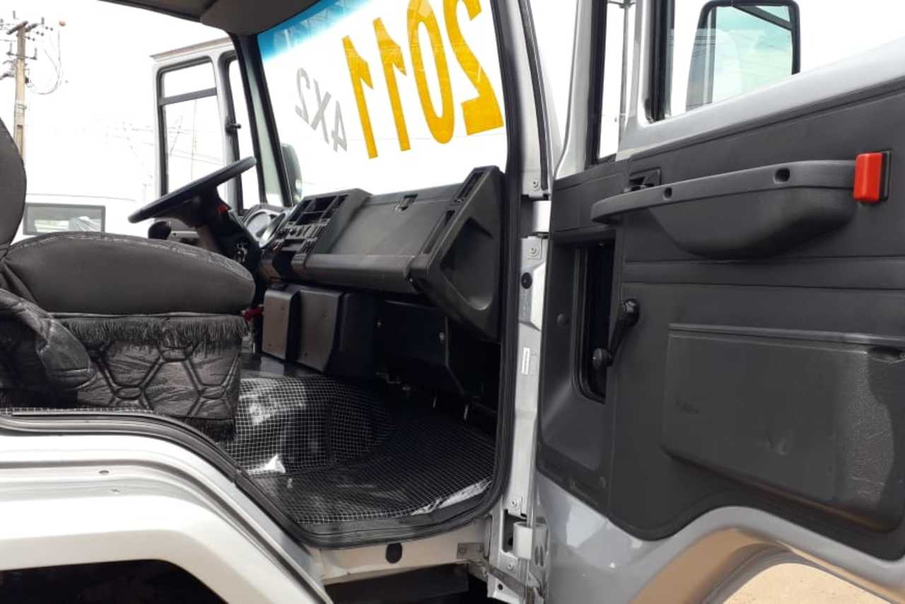 Ford Cargo1317 - 11/11 8