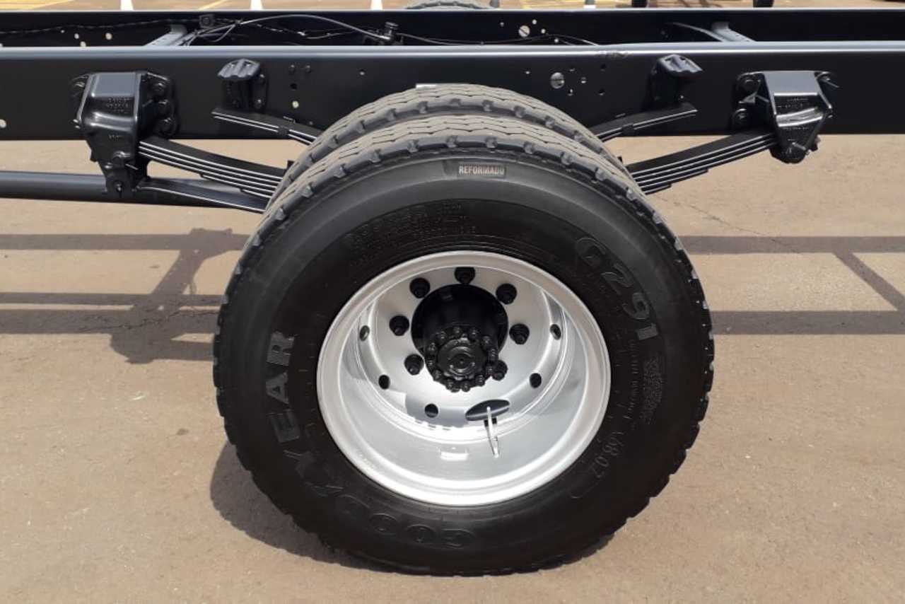 Ford Cargo1317 - 11/11 9