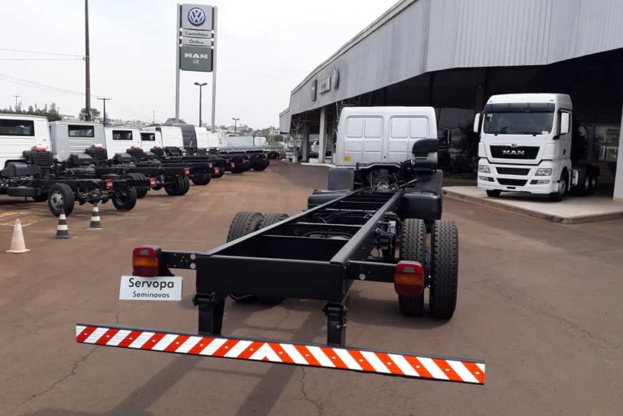 Ford Cargo1317 - 11/11 10