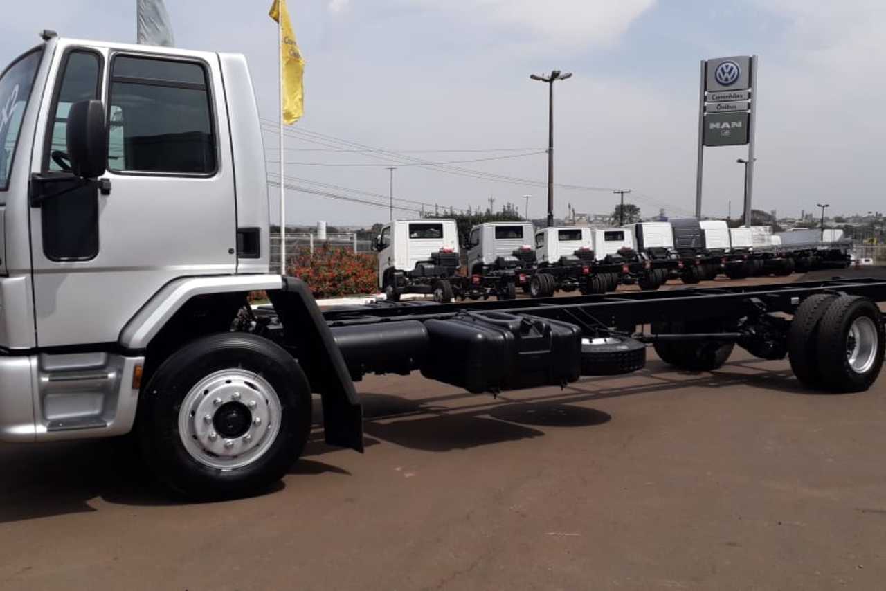 Ford Cargo1317 - 11/11 19