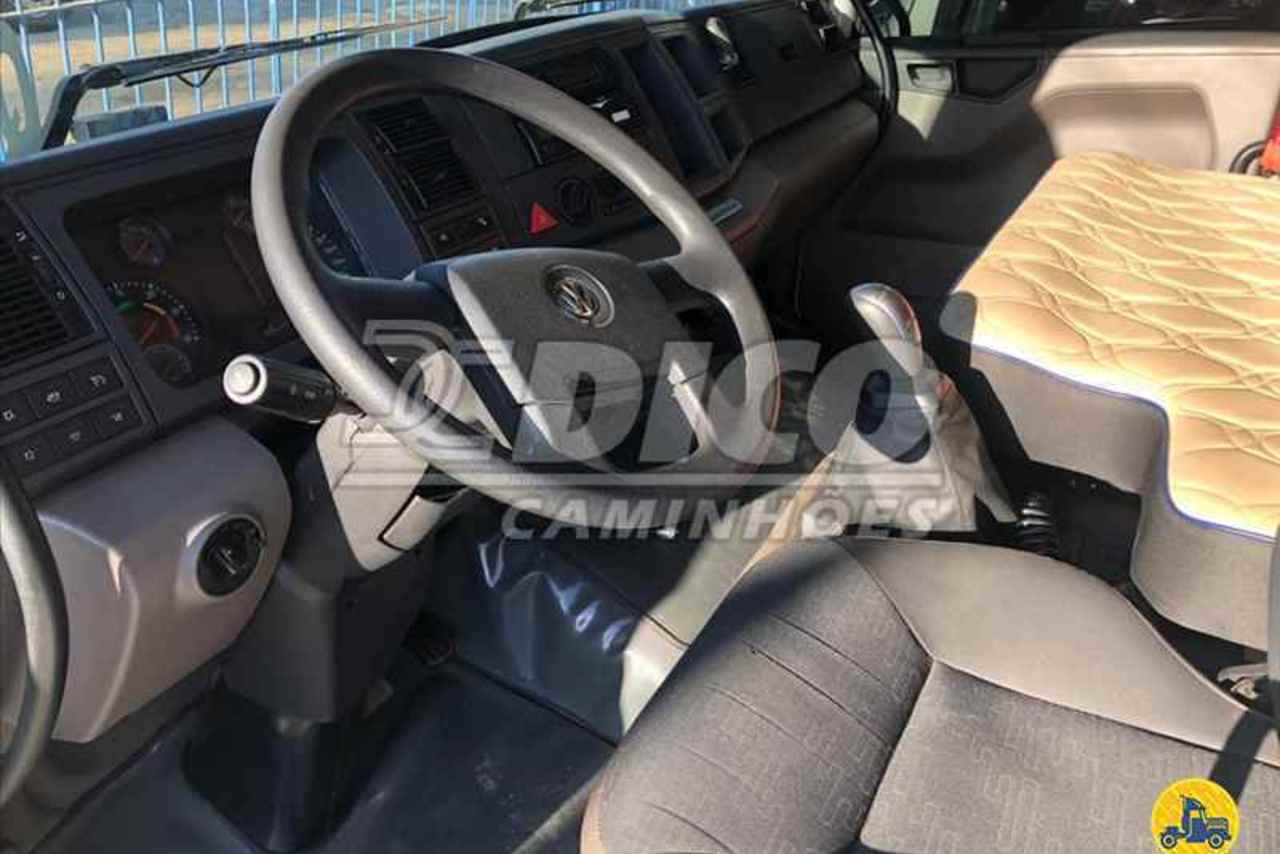 Volkswagen 30-330 Constellation 8x2 - 19/19 3