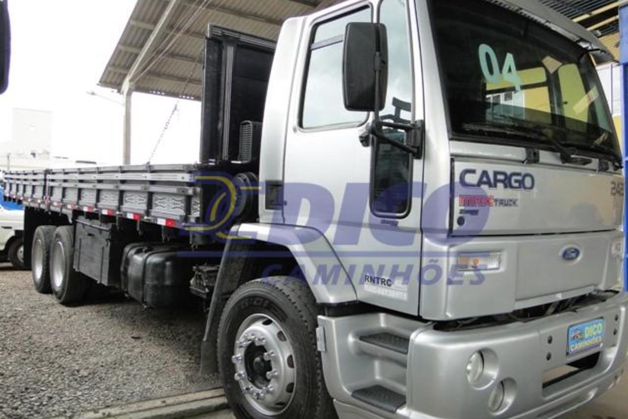 Ford Cargo2422 - 04/04 4