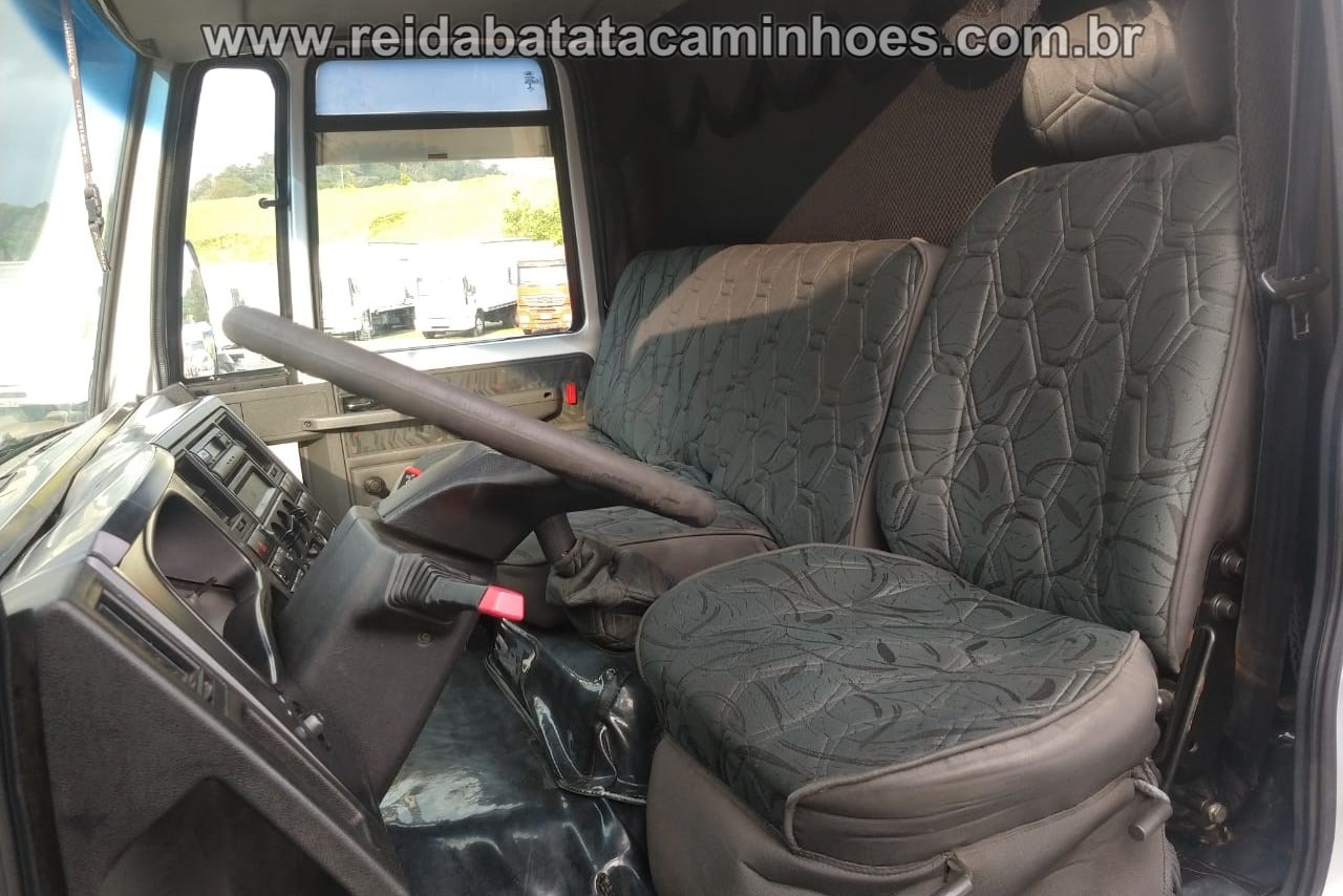Ford Cargo816 - 13/13 12