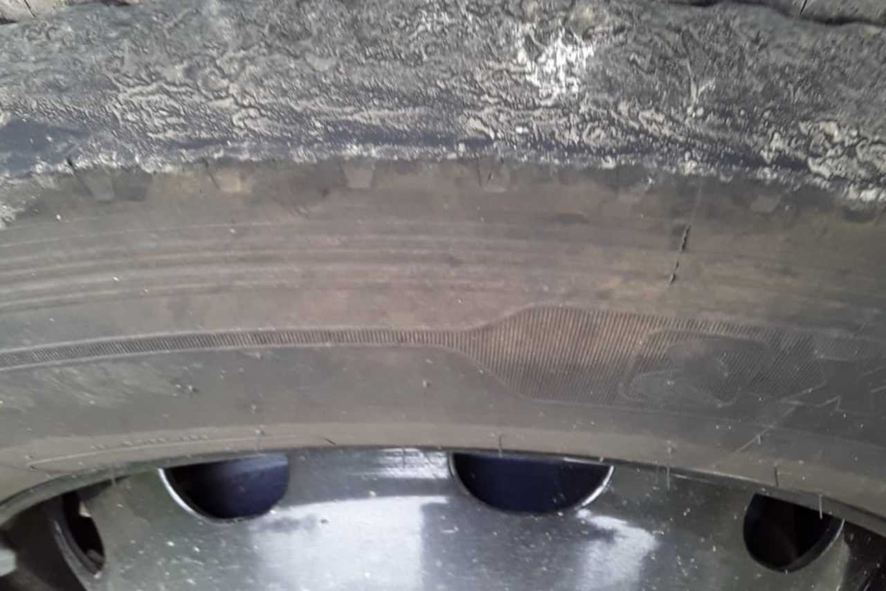Volkswagen 24-280 E Constellation 6x2 - 13/13 7