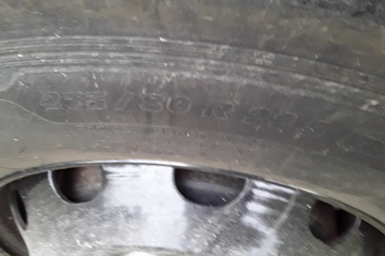 Volkswagen 24-280 E Constellation 6x2 - 13/13 11