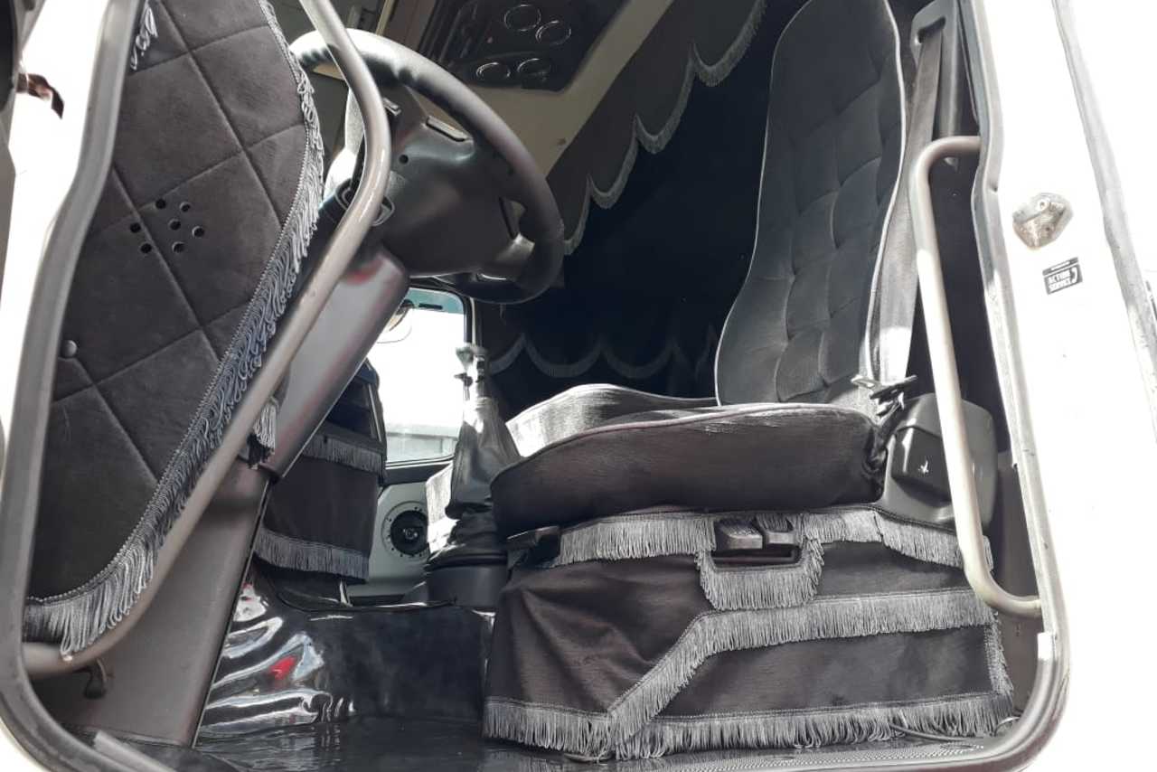 Volvo FH12 400 - 08/08 2