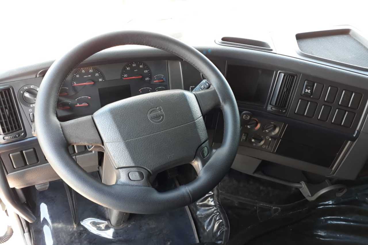 Volvo FH12 400 - 08/08 17