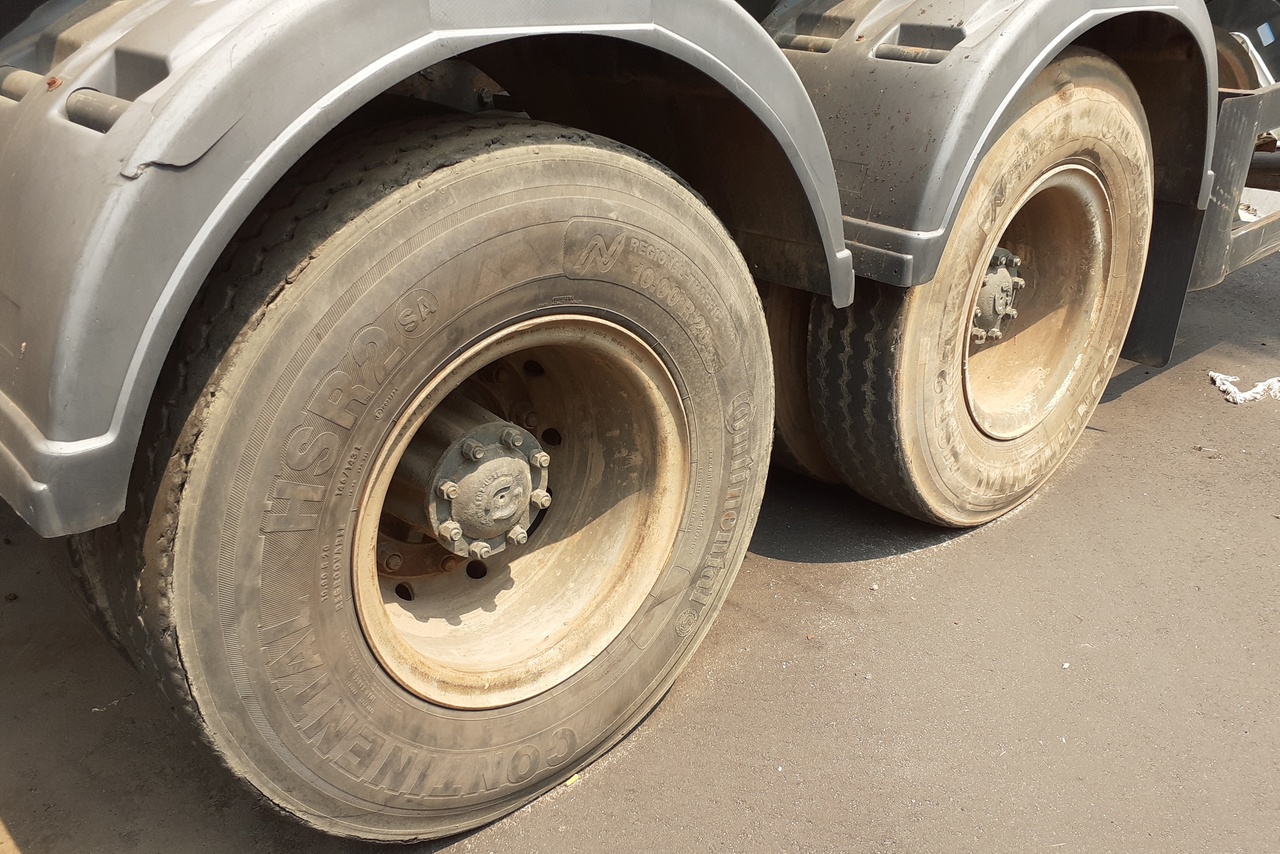 Ford Cargo2422 - 98/98 20