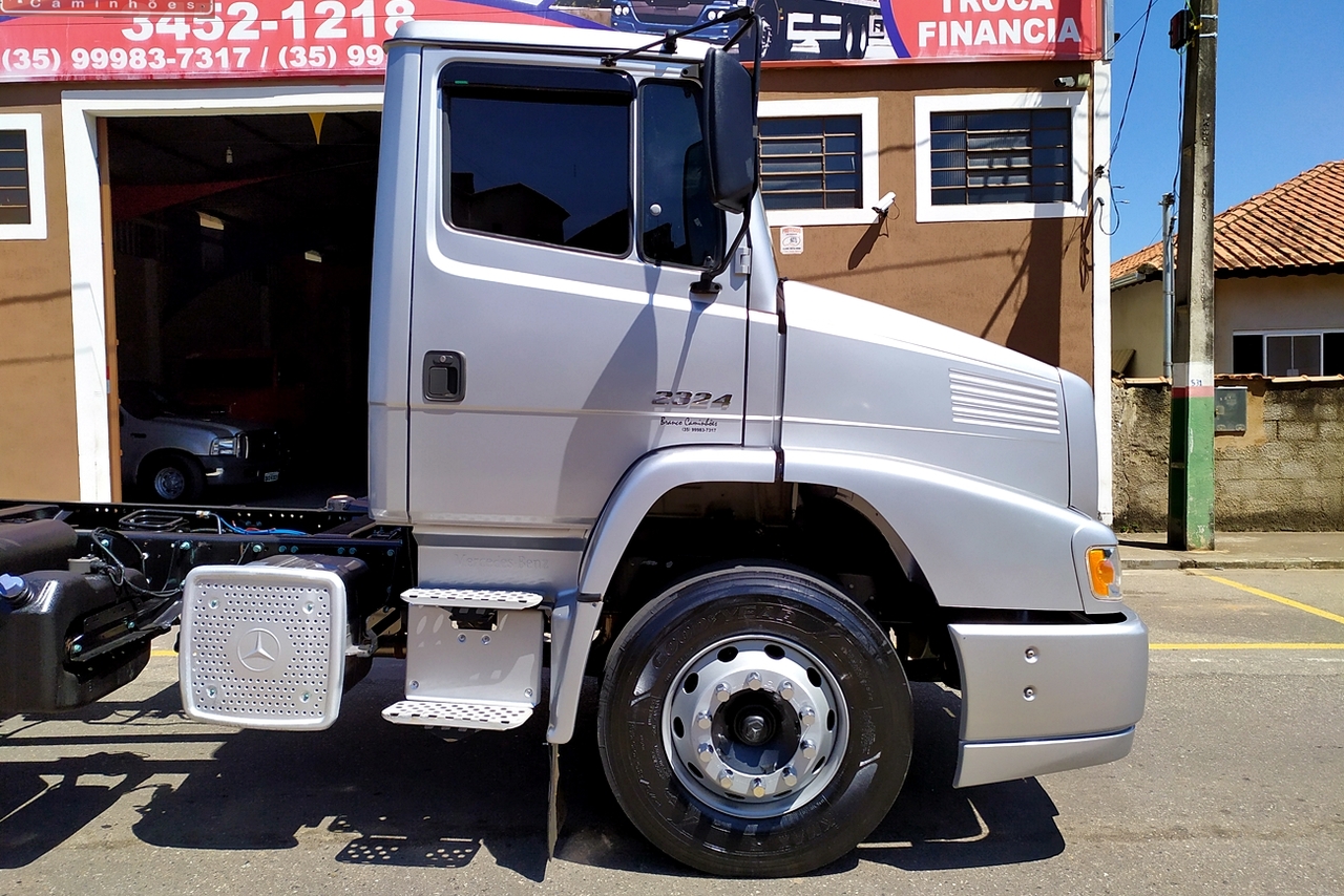 Mercedes Benz MB 2324 - 16/16 9