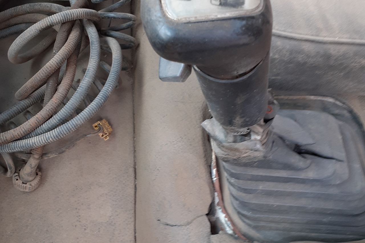 Ford Cargo2422 - 97/97 10