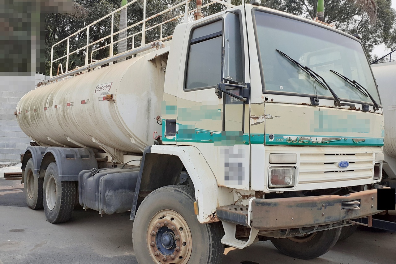Ford Cargo2422 - 97/97 32