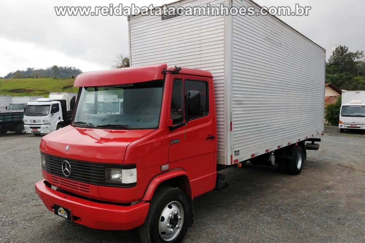 Mercedes Benz MB 710 - 02/02 3
