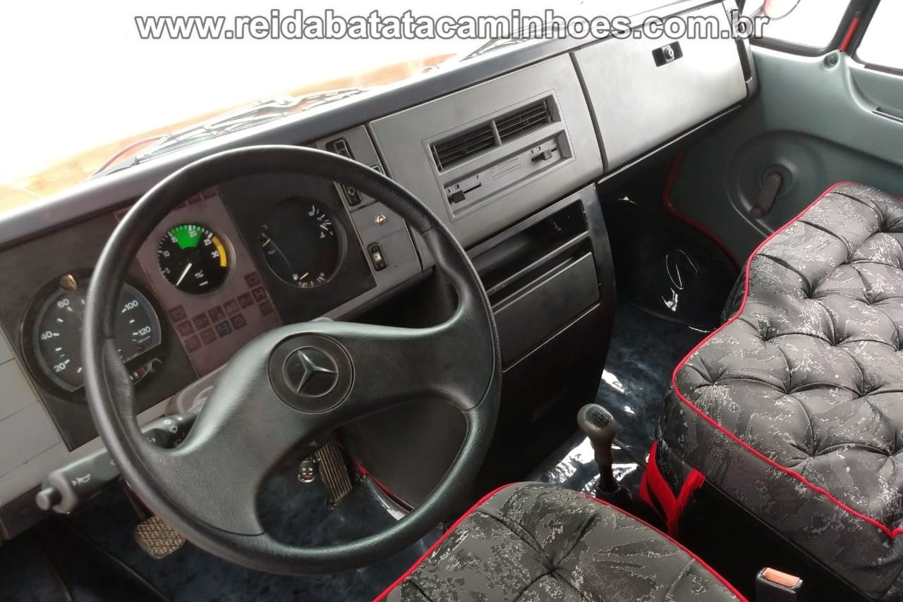 Mercedes Benz MB 710 - 02/02 8
