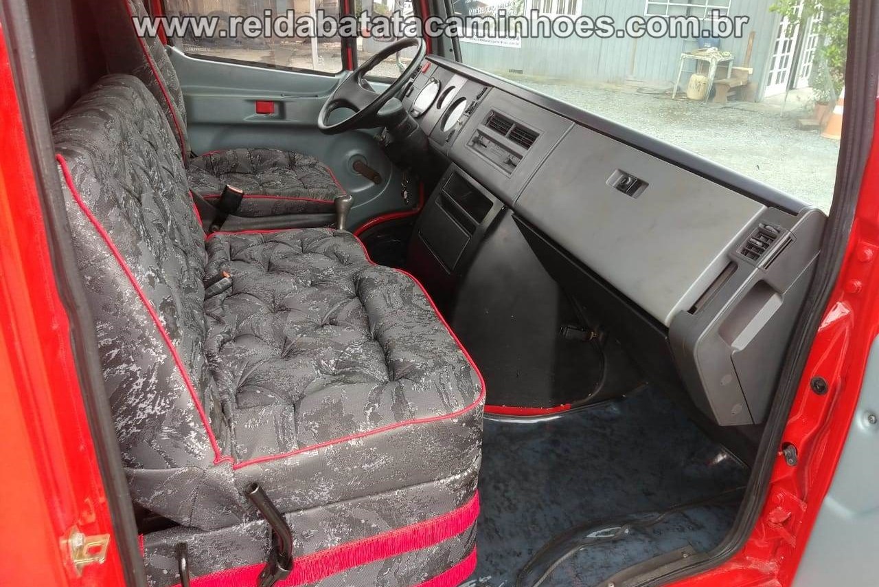 Mercedes Benz MB 710 - 02/02 13