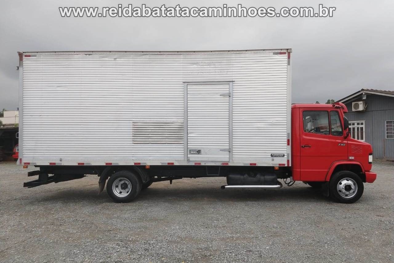 Mercedes Benz MB 710 - 02/02 17