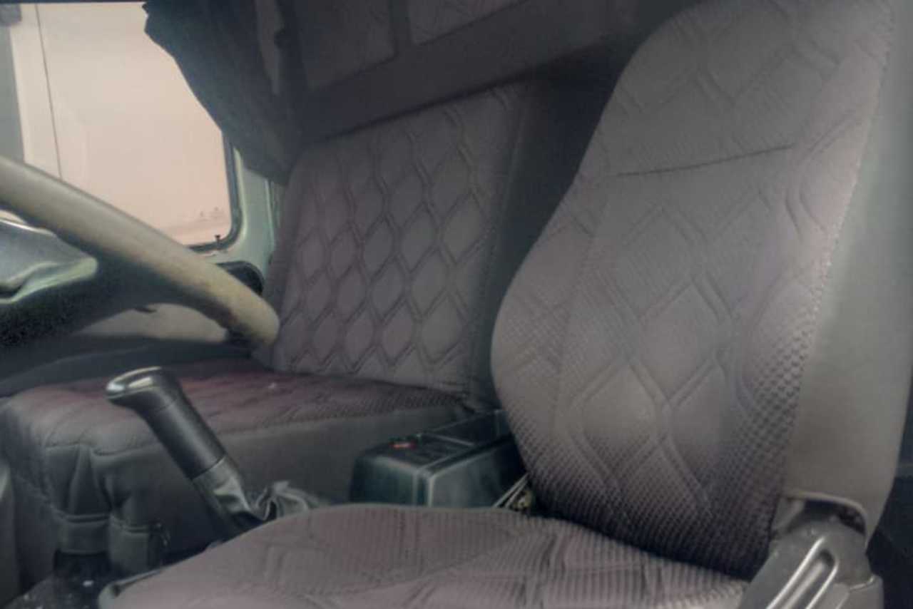 Volkswagen 9-160 E Delivery - 13/13 9