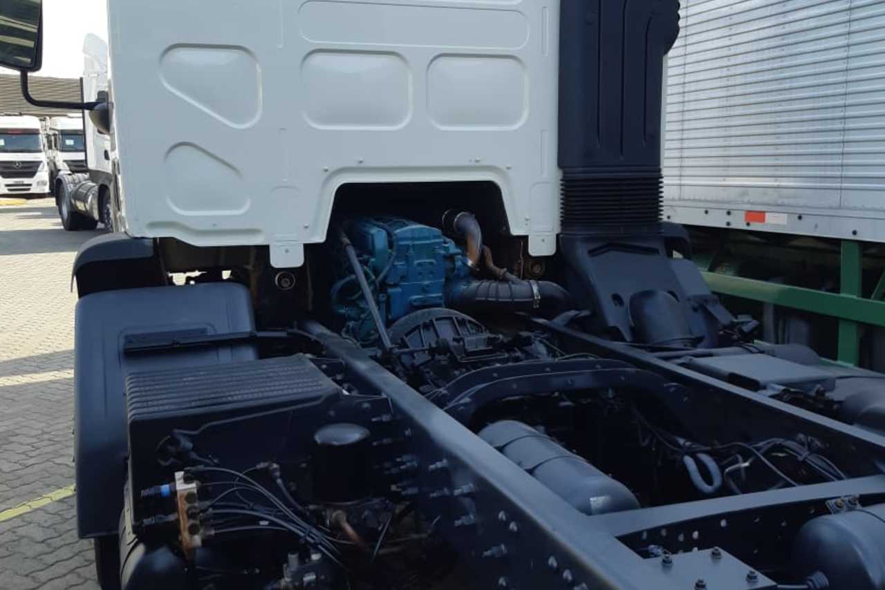 Volvo VM 270 - 14/14 4