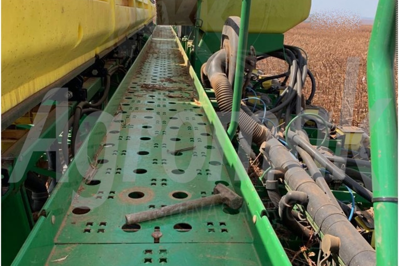 John Deere 2130 - 13/13 2
