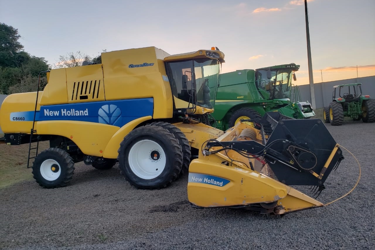 New Holland CS 660 - 08/08 2