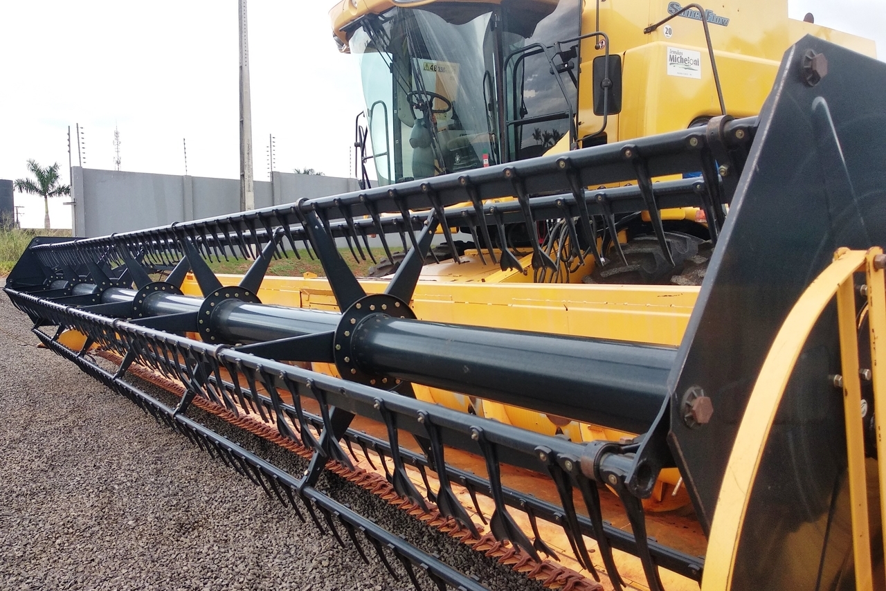 New Holland CS 660 - 08/08 5