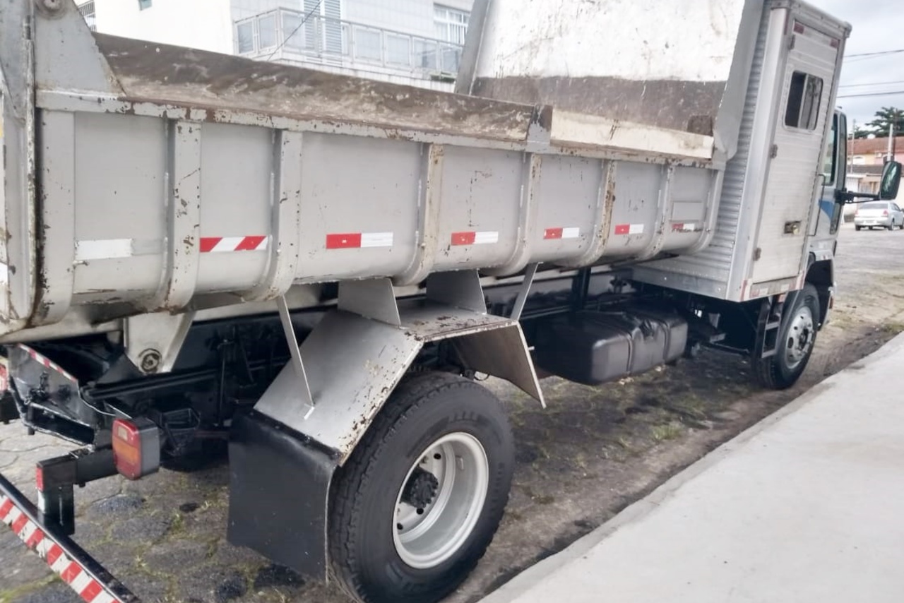 Ford Cargo1317 - 07/07 7