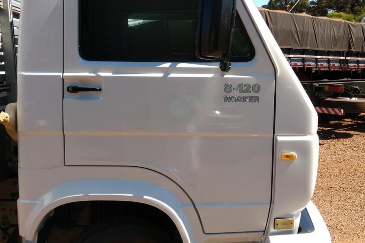 Volkswagen 8 120 - 07/07 3