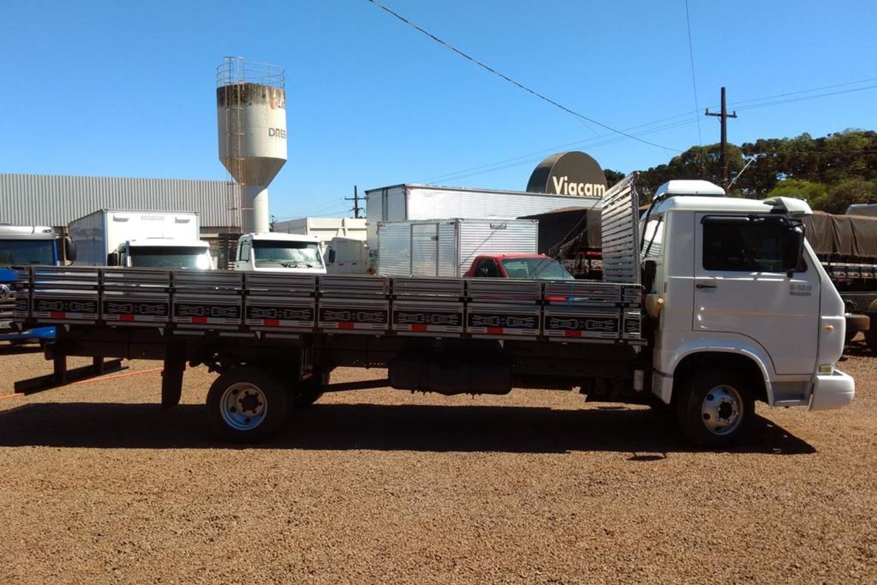 Volkswagen 8 120 - 07/07 7