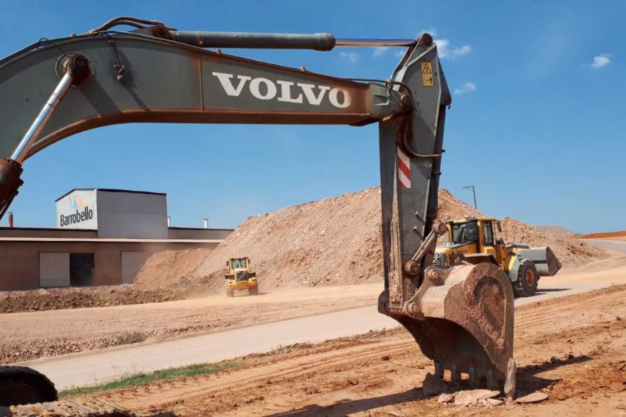 Volvo EC240BLC - 07/07 5