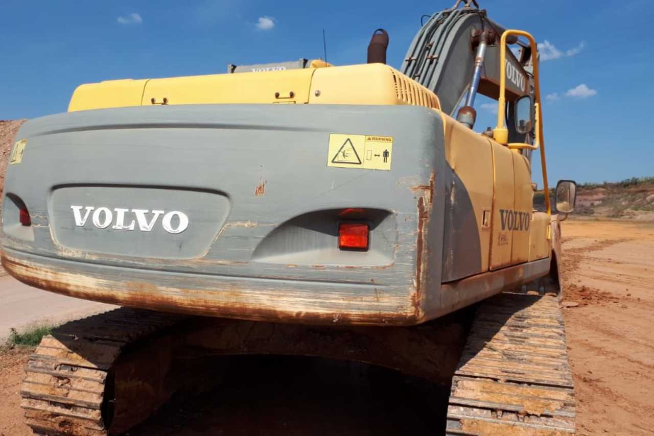 Volvo EC240BLC - 07/07 8